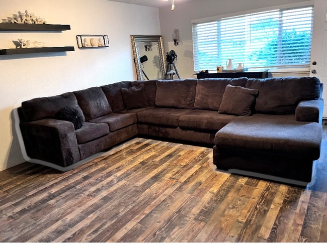 Photo - 441 W Burlwood Ln