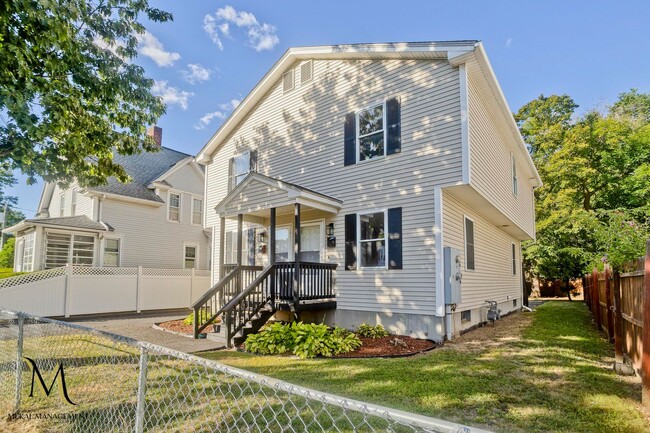 Photo - 581-583 Armory Street Unit 583 Armory Street