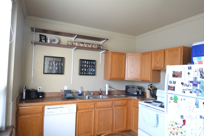 Photo - 106 W McPherson St Unit C