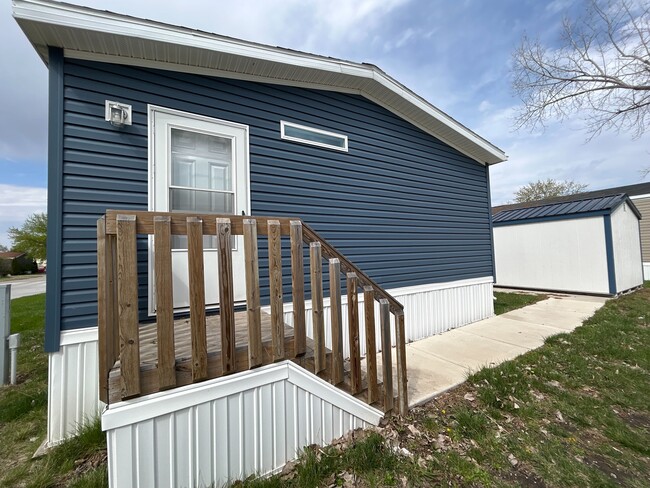 Photo - 317 Autumn Park Dr