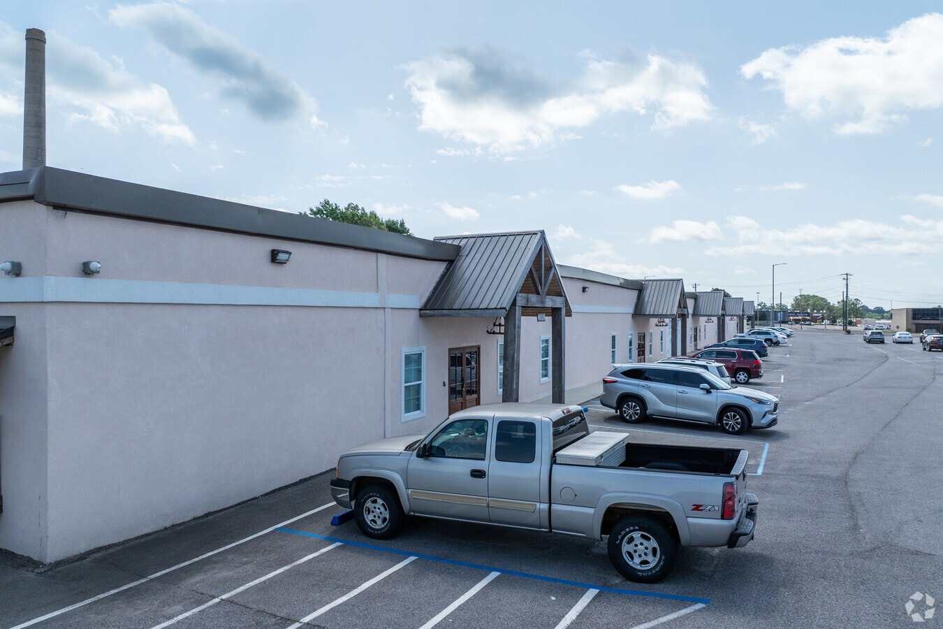Photo - Pine Burr Apartments