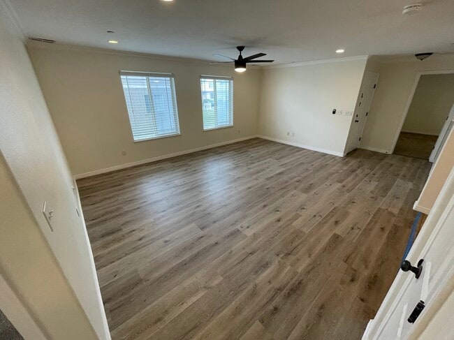 Living Room View 2 - 3812 E Rock Creek Rd Unit B4
