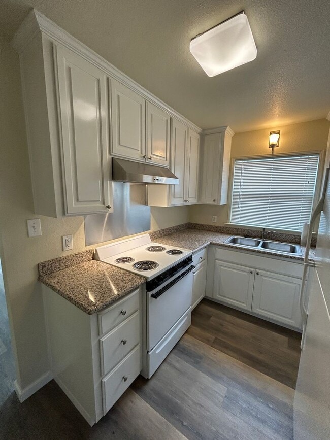 Photo - New New New 2 bedroom house in Northwest H...
