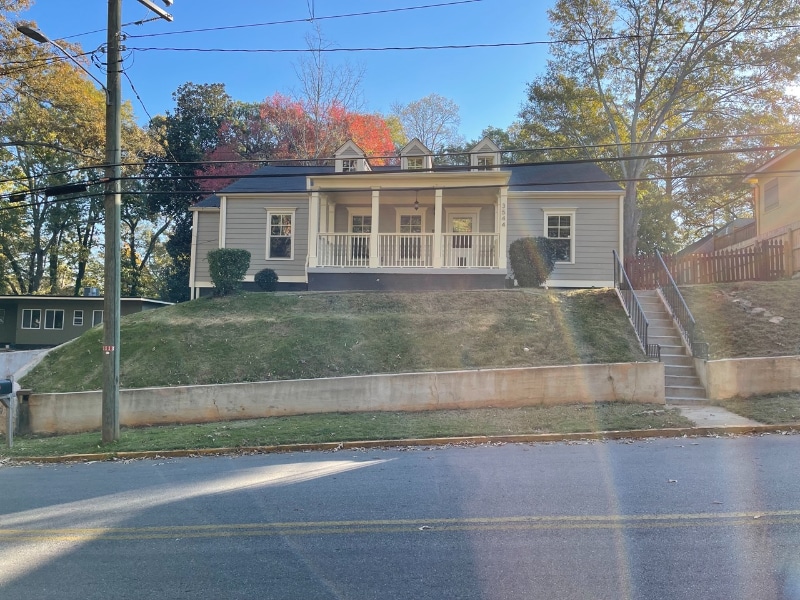 Photo - 3544 College St