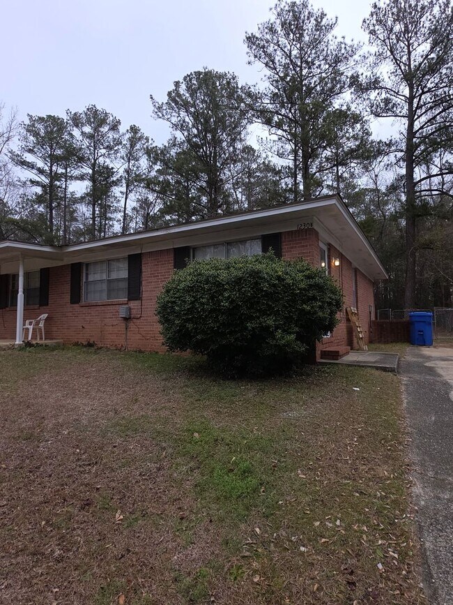 Photo - Kings Mountain Unit B