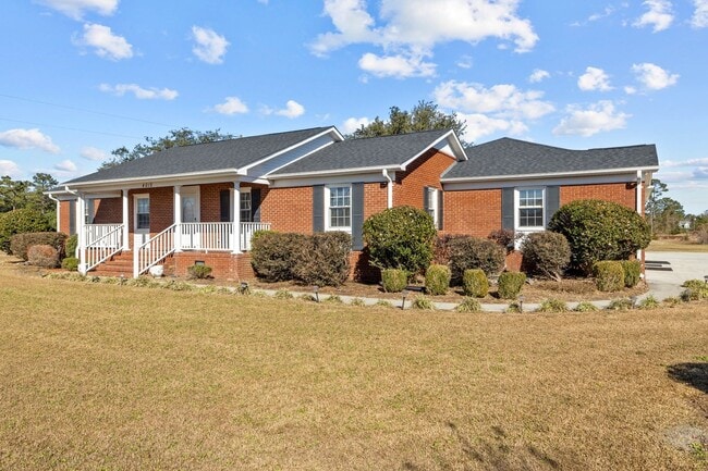 Photo - 4015 Freedom Way