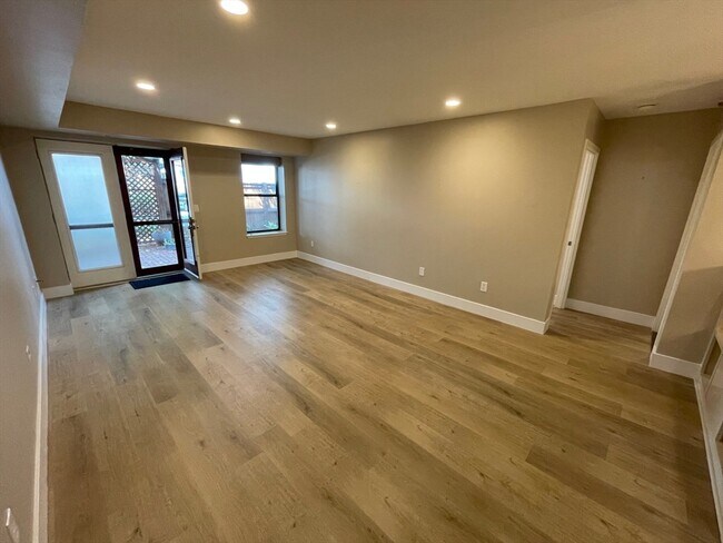 Photo - 71 Fulkerson St Unit 102