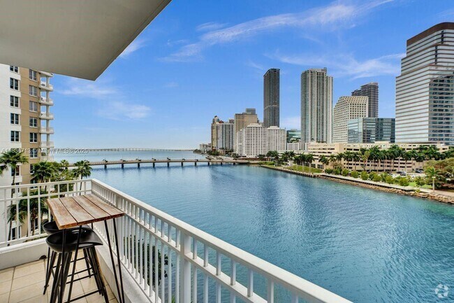 Building Photo - 801 Brickell Key Blvd Unit 601 Rental
