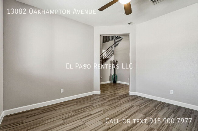 Photo - 13082 Oakhampton Ave