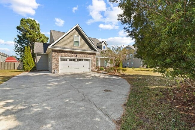 Photo - Minutes to the Beach! Conveniently located...