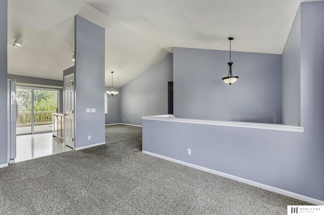 Photo - 2704 Michaela St