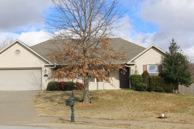 Building Photo - Fall Into Your New Home with a $500 Gift from Us!