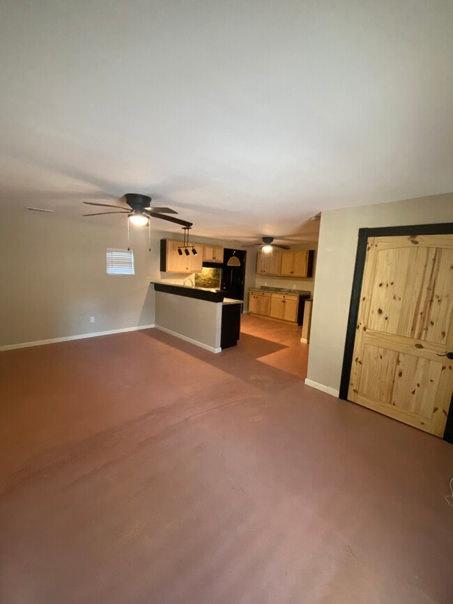 Photo - 3540 N Foster Dr