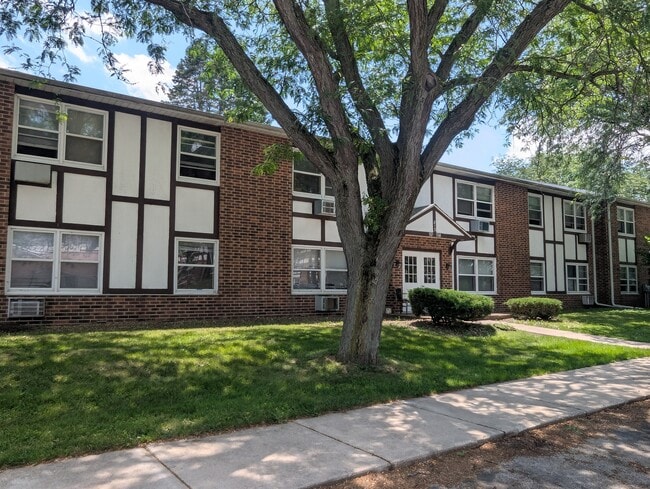 Ashbury Court