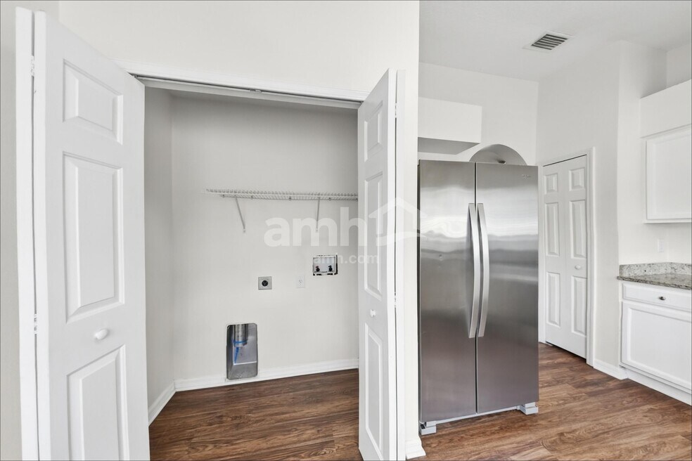 30547 Midtown Ct