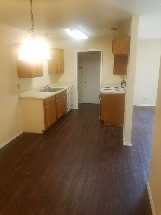Photo - 1829-1831 Dillard St Unit 1829