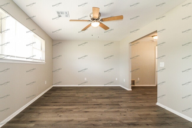 3337 Greenbrier Terrace