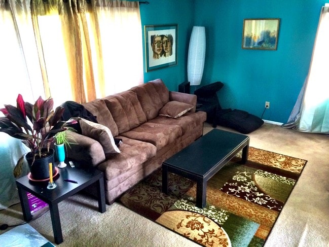 Photo - 700 Jamesville Ave