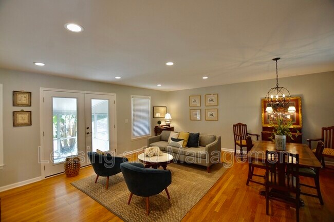 Photo - 2920 Limestone Blvd