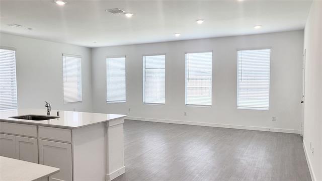 Photo - 508 Capstone Ct