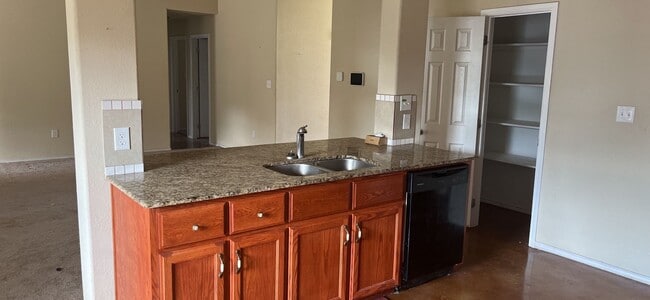 Photo - Spacious 4 Bedroom Home