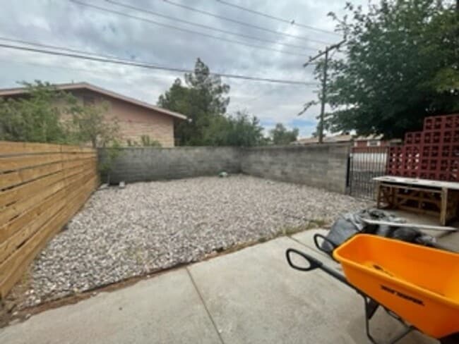 Photo - 2101 Chilton Dr