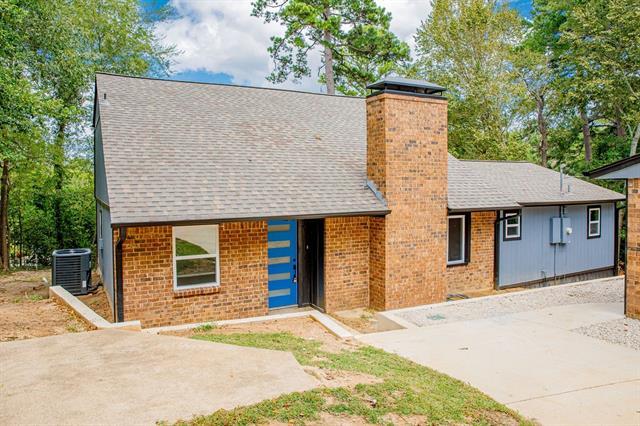 Photo - 309 Rosewood Dr