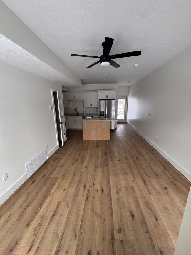 Photo - 9587 County Road 107