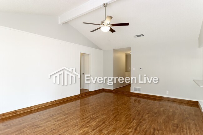 Photo - 4203 Blossom Trail