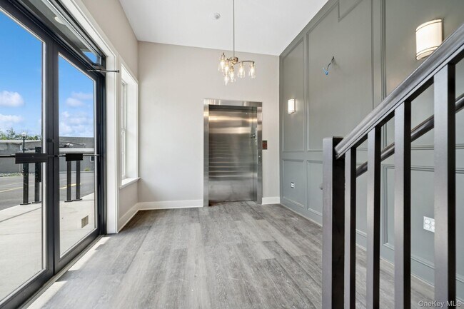 Photo - 153 Greenwich Ave Unit 303