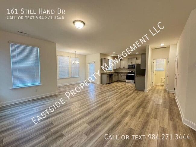 Photo - 161 Still Hand Dr
