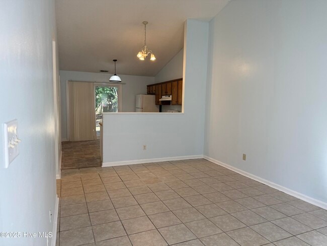 Photo - 133 Twin Wood Dr