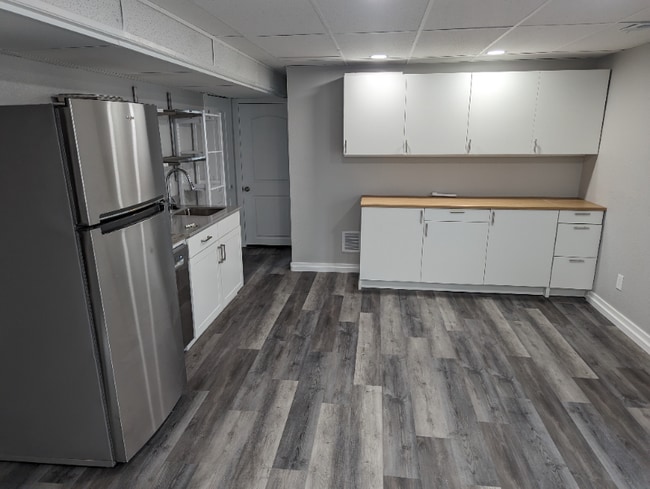 Building Photo - 114 N Desert Sage Dr