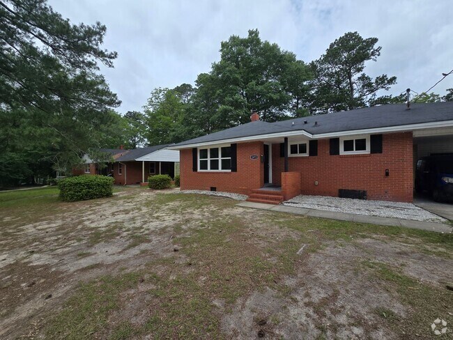 Building Photo - 2073 Seneca Dr Rental