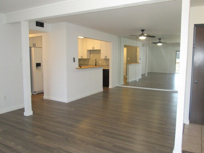 Photo - 800 Brook Dr Unit 1