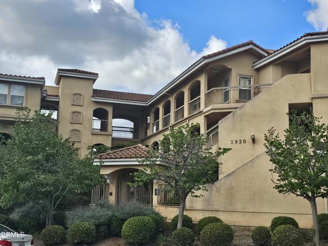 Building Photo - 2930 Fairway Ave Unit 105