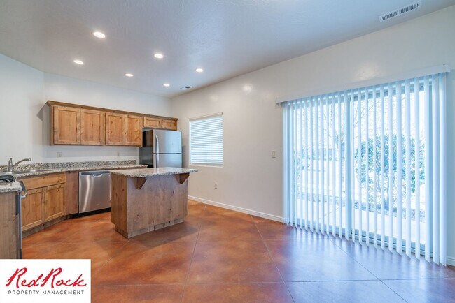 Photo - 2075 S Sir Monte Dr