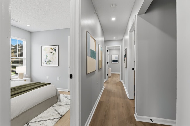 Photo - The Pointe @ Apex Apartments