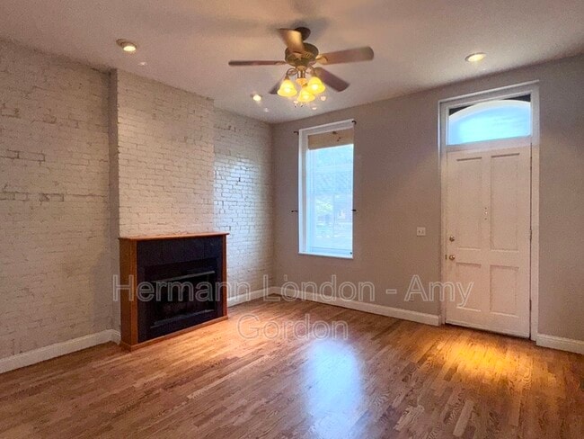 Photo - 1714 S Tucker Blvd Unit B