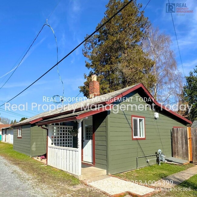 Cozy Home In Downtown Puyallup! - Cozy Home In Downtown Puyallup!