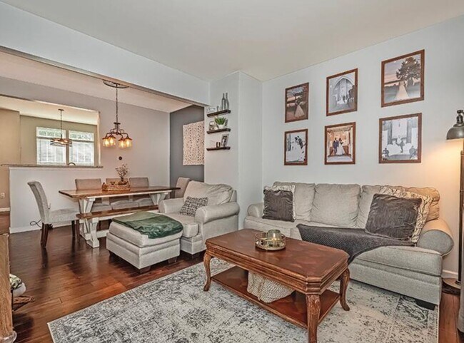 Photo - 307 Wealdstone Rd