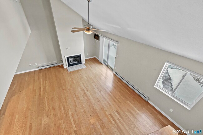 Photo - 187 Lovers Ln Unit 61