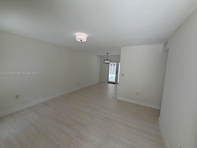 Photo - 19255 NW 47th Pl