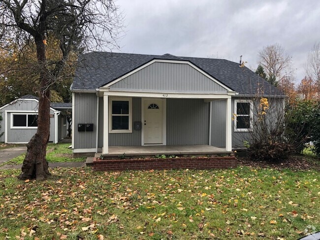 Building Photo - MASS412 Unit A Rental