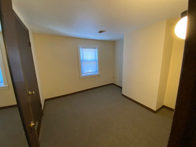 Photo - 229 Pawling Ave Unit 2nd fl Right