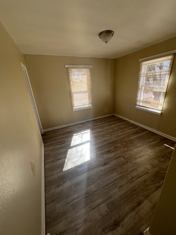 Photo - 4412 S Parker St