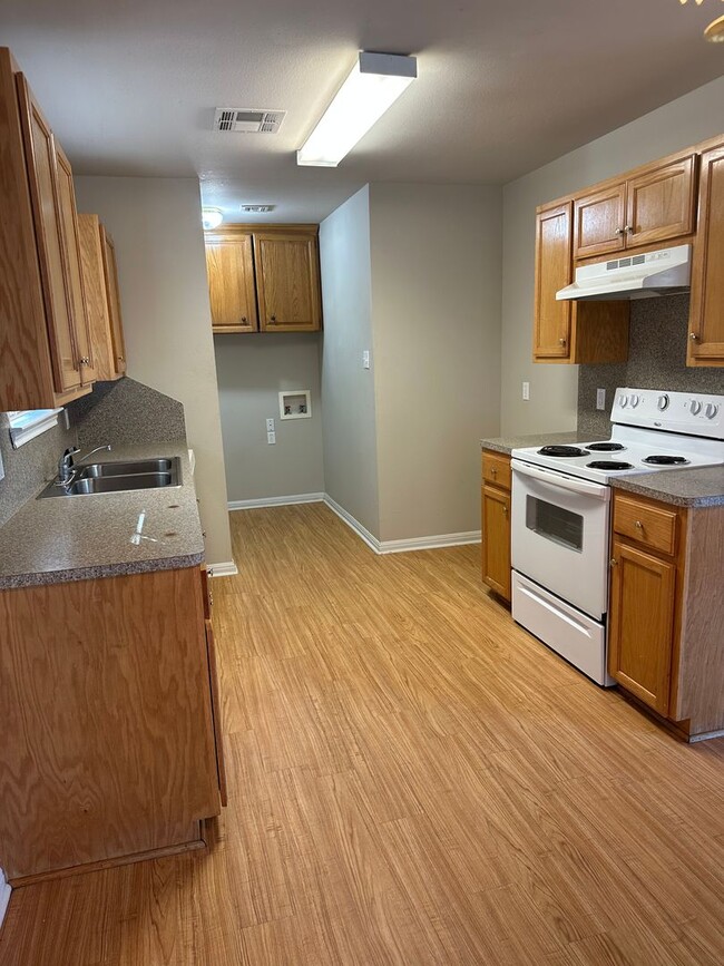 Photo - 3 Bedroom 1 Bath Brick Home