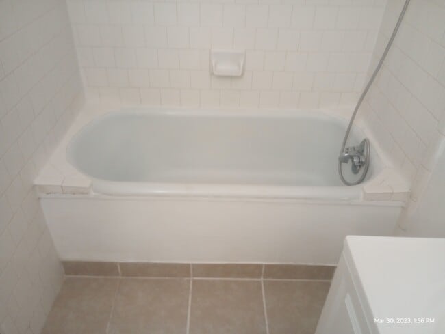 Photo - 1213 N San Joaquin St Unit 1213