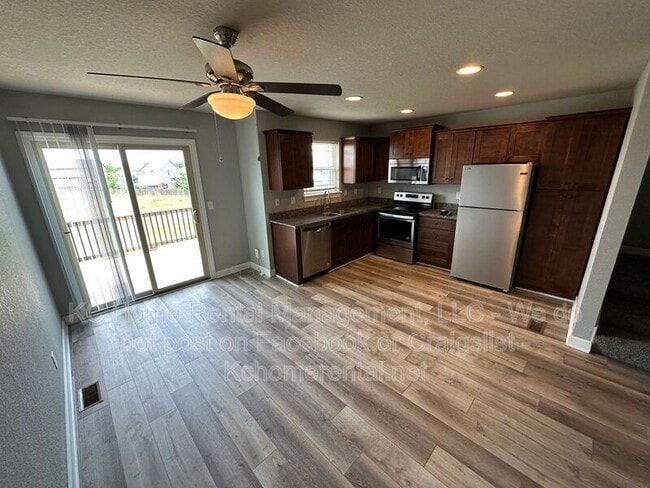 Photo - 10540 Kane Dr