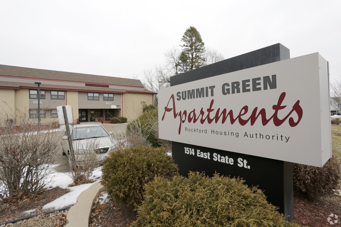 Photo - Summit Green